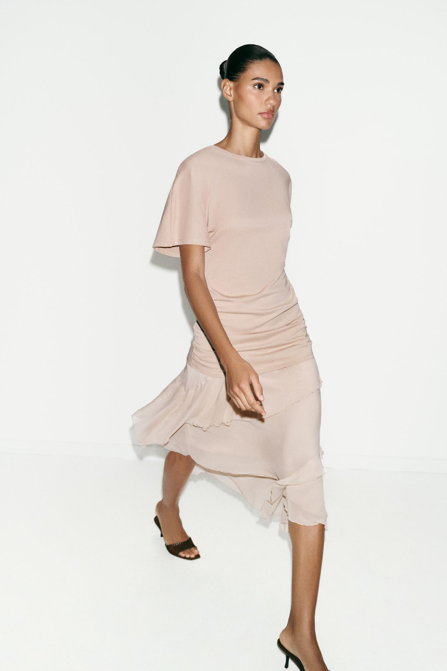 ROBE BIMATIÈRE À VOLANTS