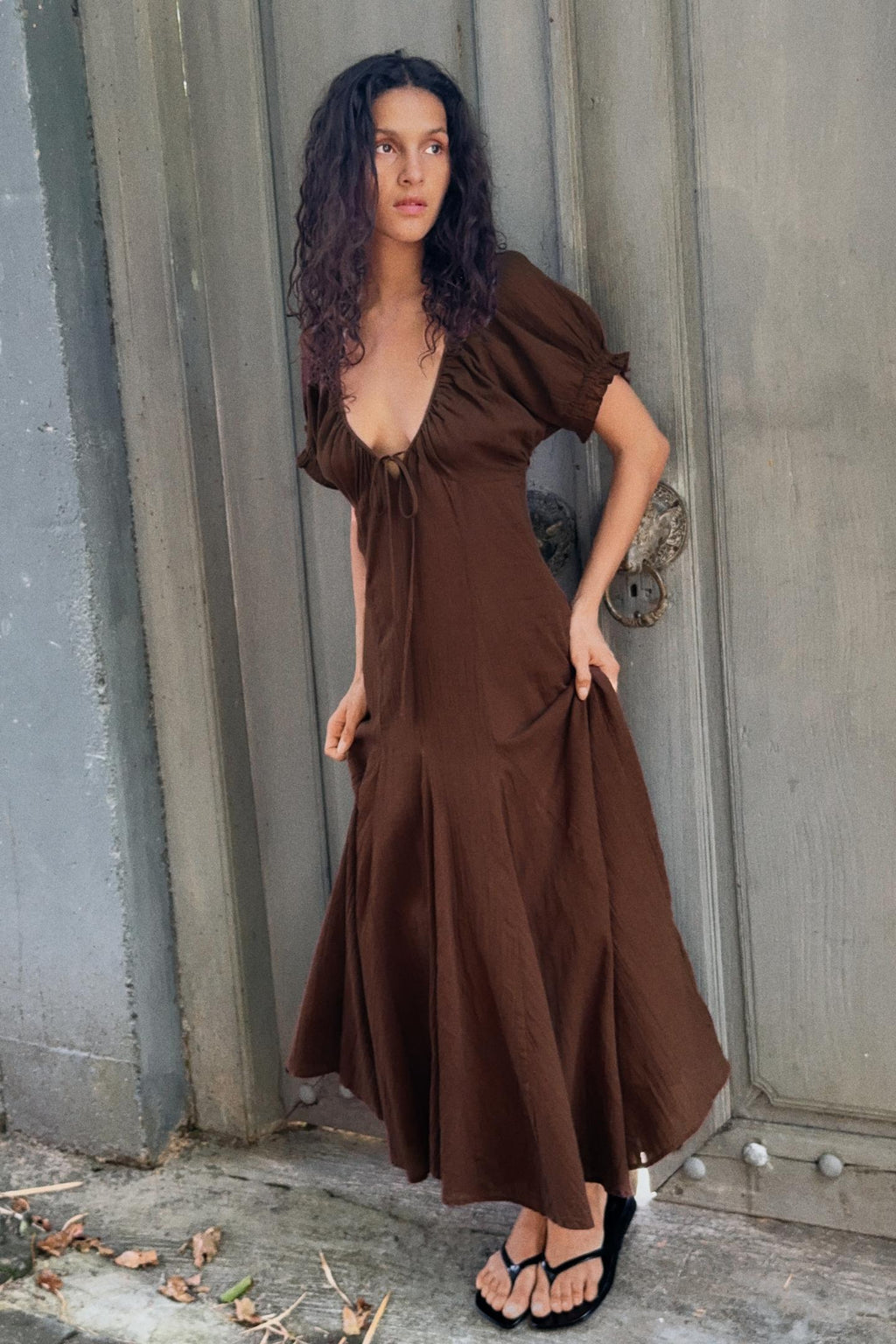 Robe mi-longue en gaze avec godets