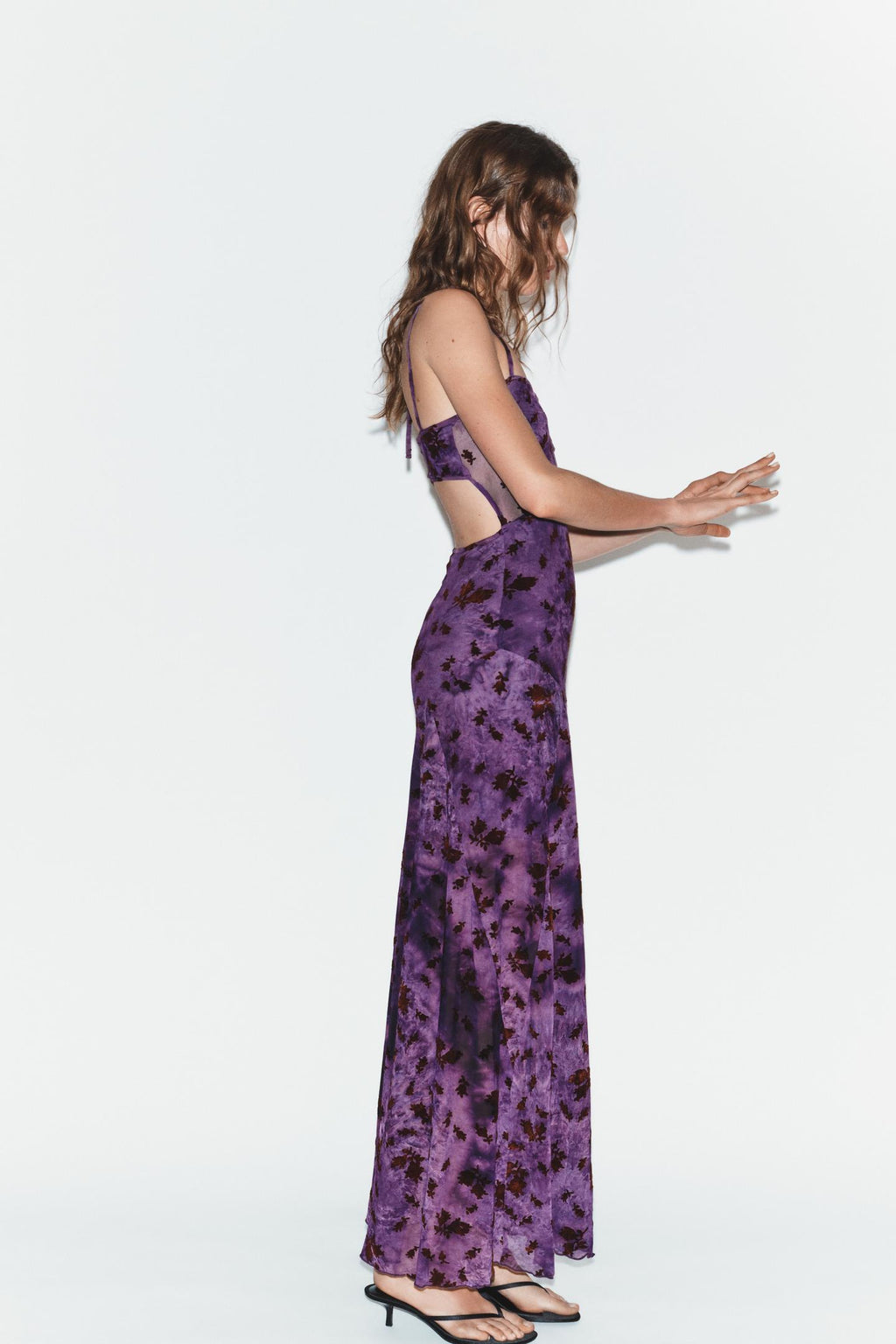 ROBE LONGUE EN TULLE FLOQUÉE