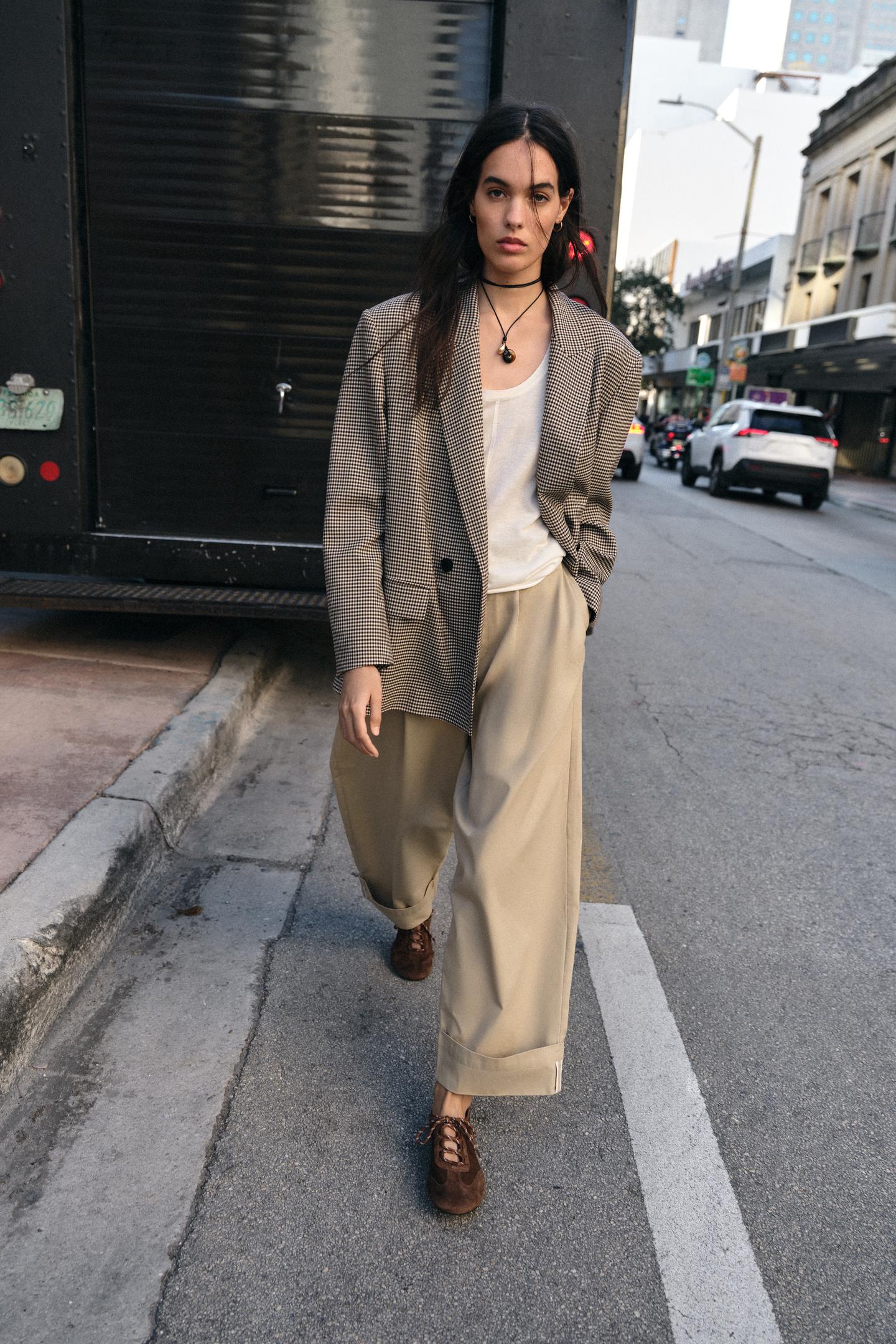VESTE OVERSIZE À BOUTONNAGE CROISÉ