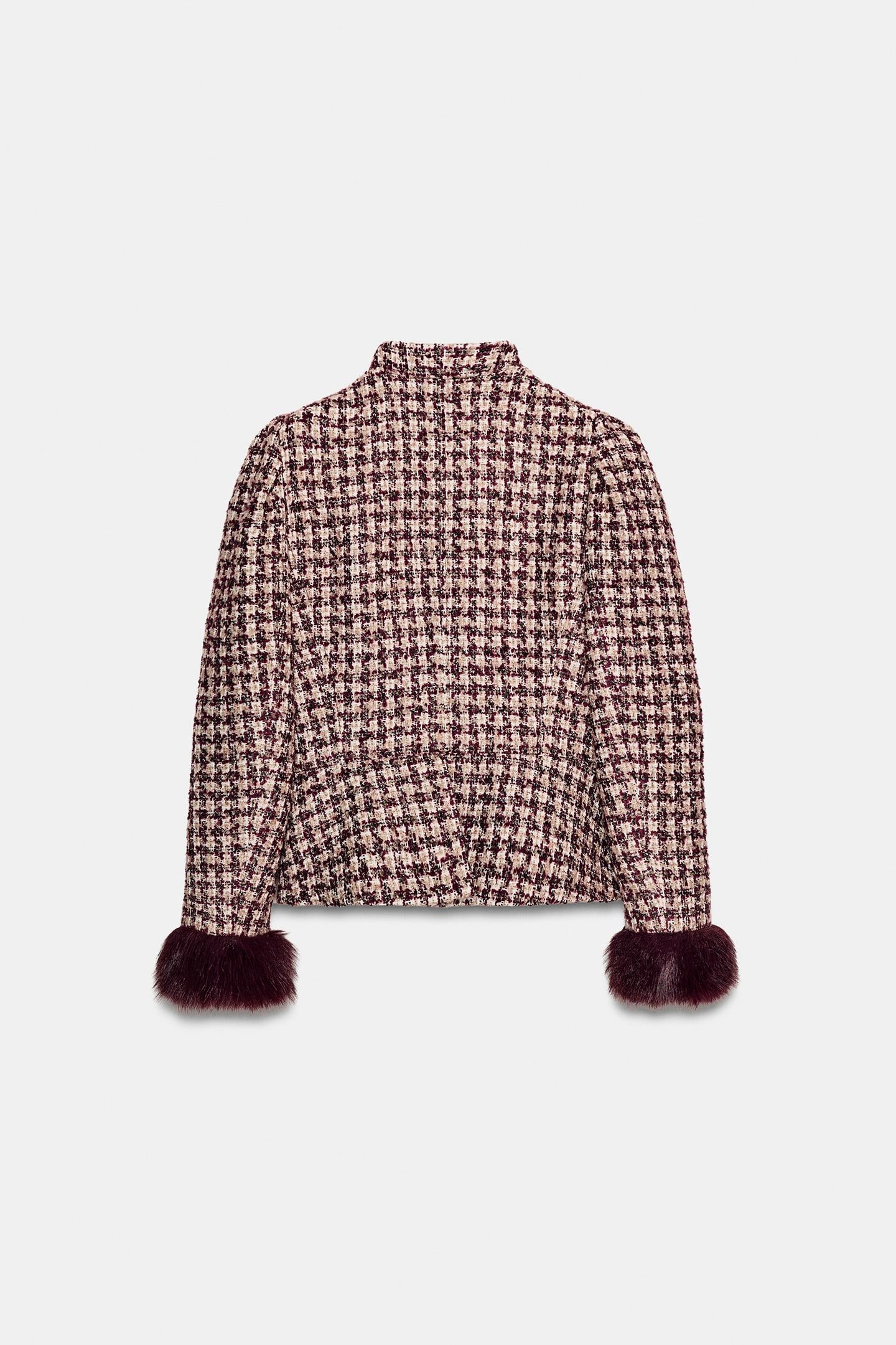 VESTE STRUCTURÉE À MANCHETTES EFFET FOURRURE EZ SIGNATURE