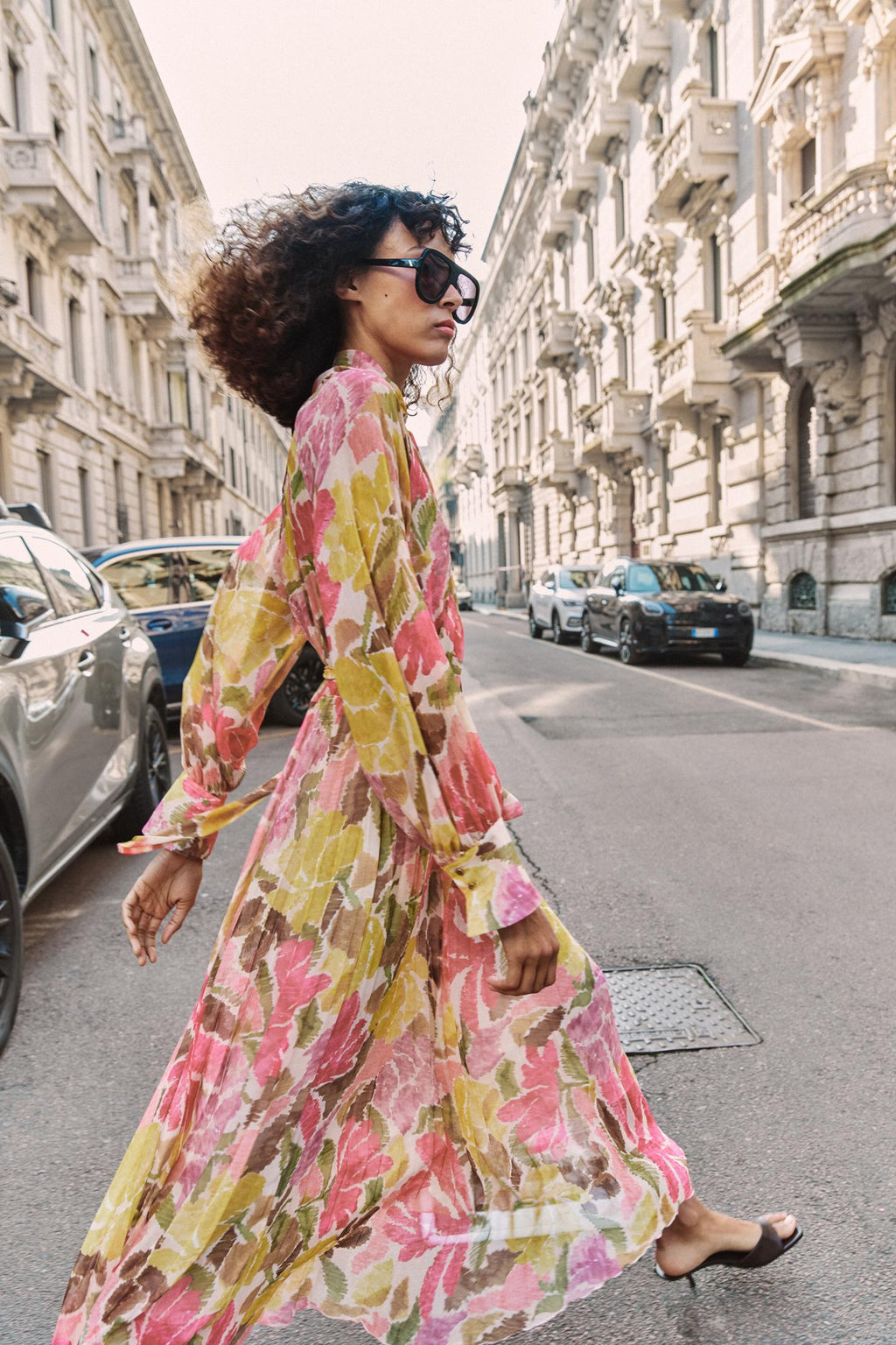 Robe imprimée fleurie avec ceinture à nœud