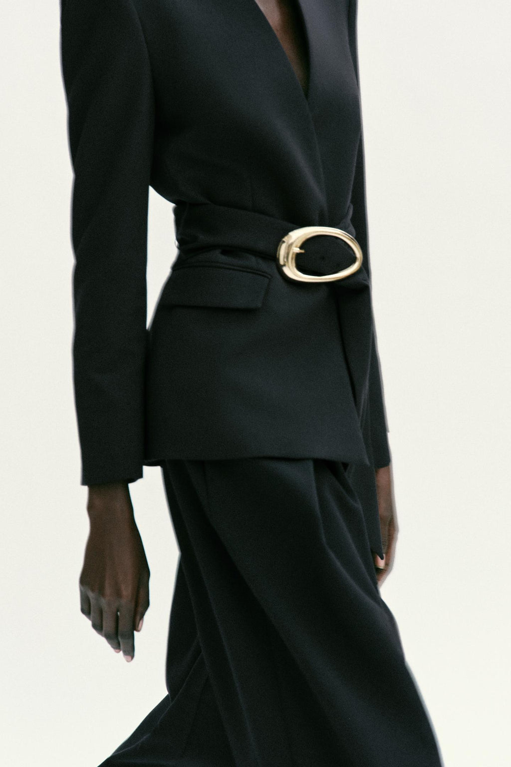 BLAZER CEINTURE BOUCLE DORÉE ENSEMBLE EZ SIGNATURE