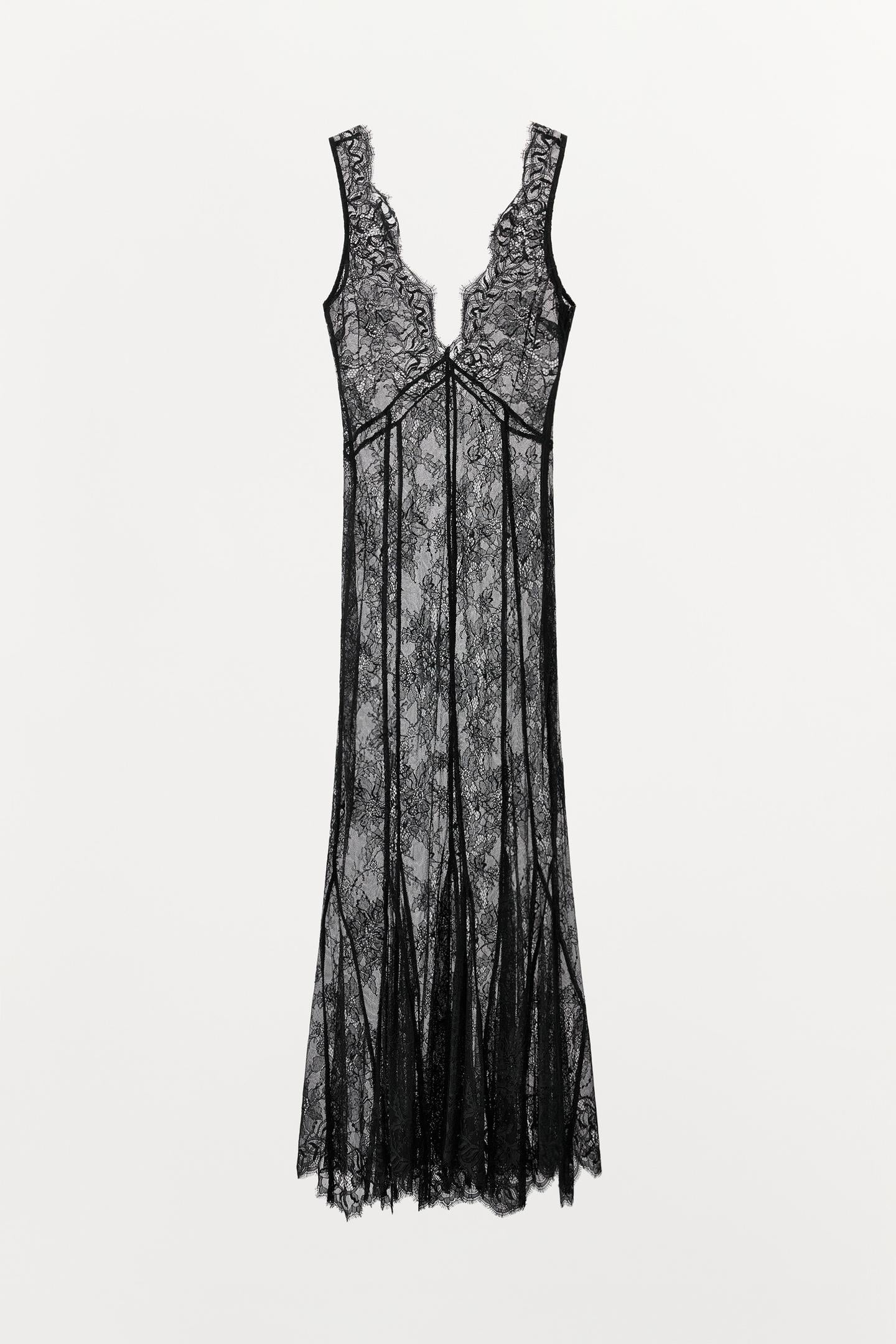 ROBE LONGUE STYLE LINGERIE EN DENTELLE