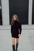 ROBE COURTE EN MAILLE DOUCE