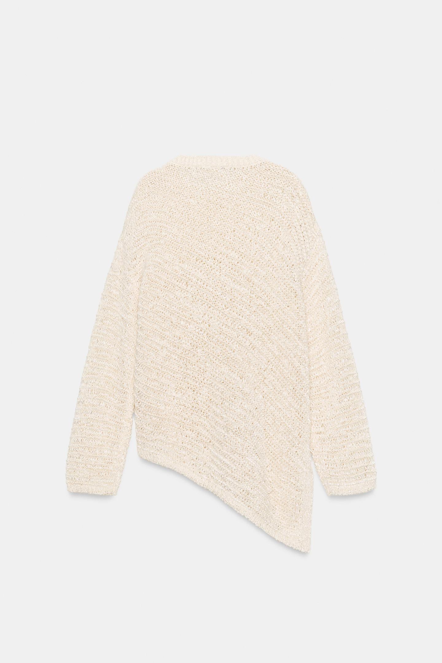 PULL OVERSIZE EN MAILLE ASYMÉTRIQUE