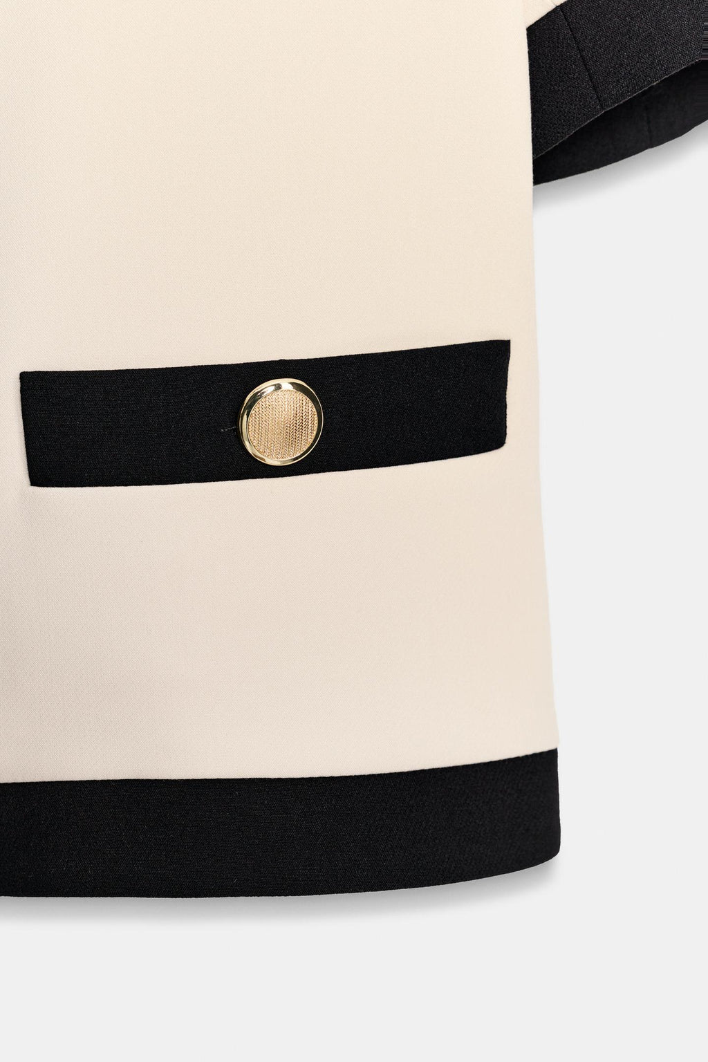 VESTE MANCHES COURTES