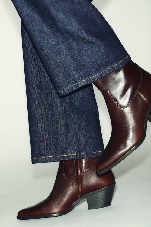 BOTTINES COW-BOY EN CUIR