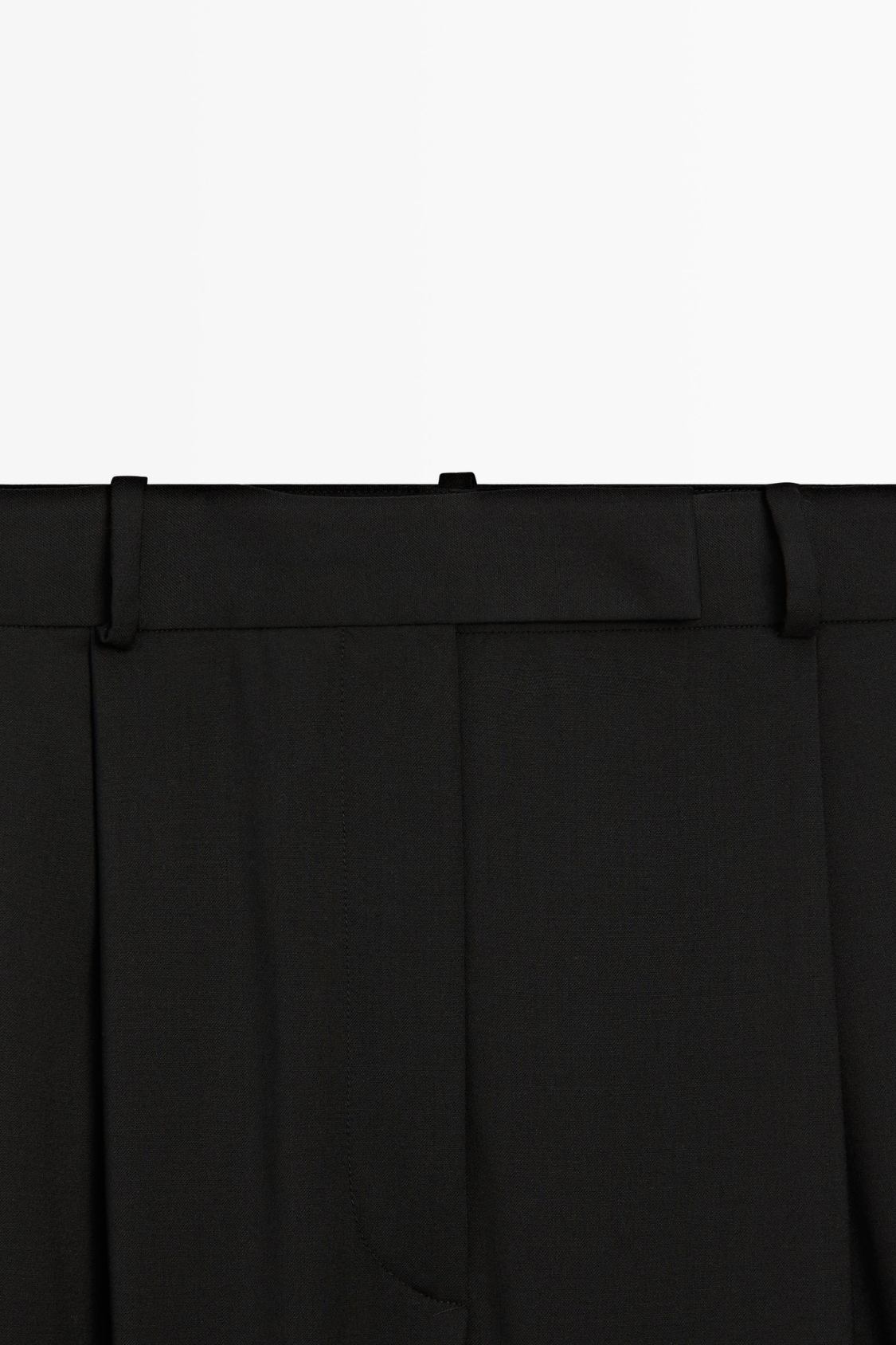 PANTALON LARGE À PINCES STUDIO