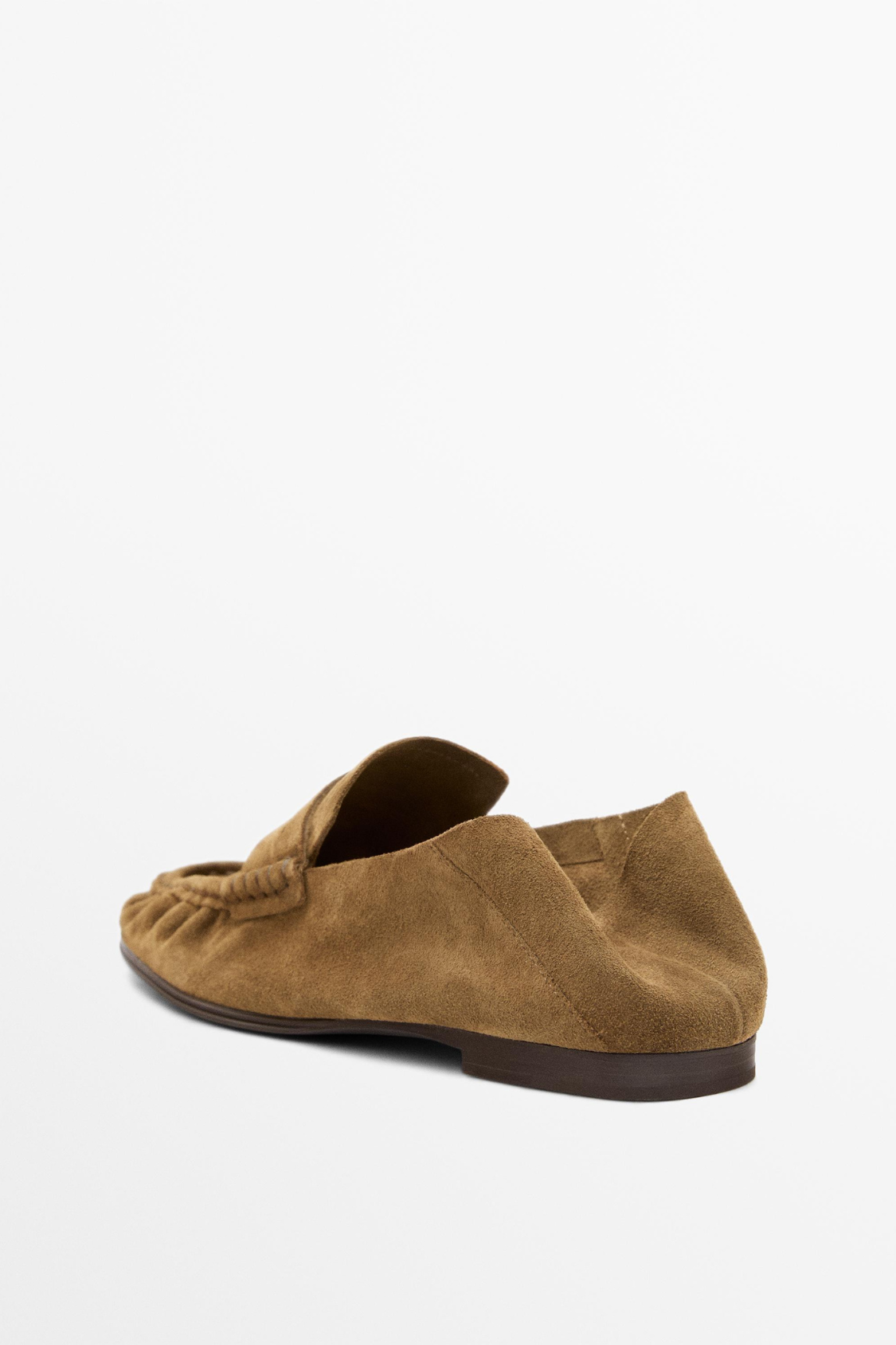 MOCASSIN EN CROÛTE DE CUIR SOUPLE