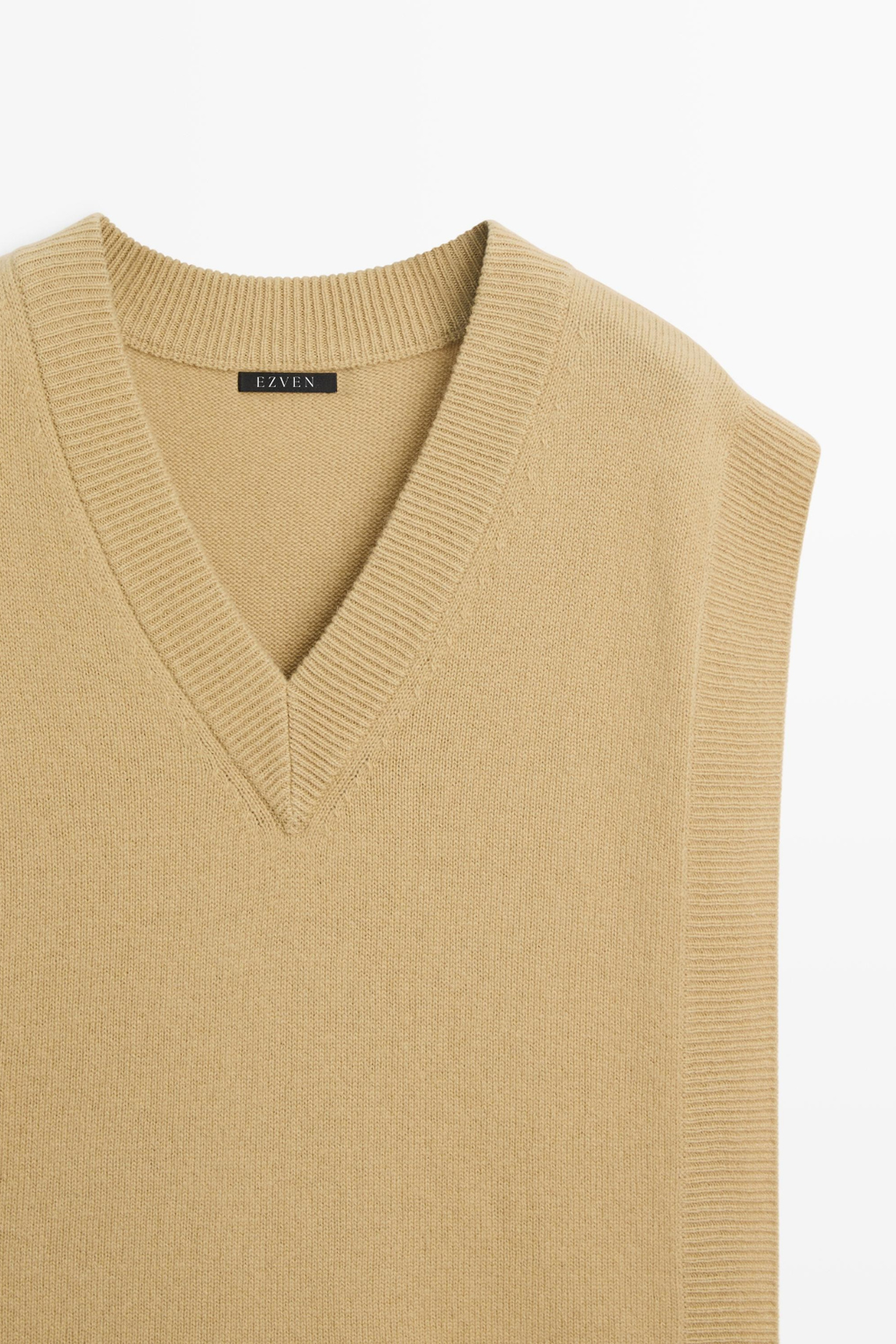 PLASTRON À COL EN V AVEC NŒUDS
