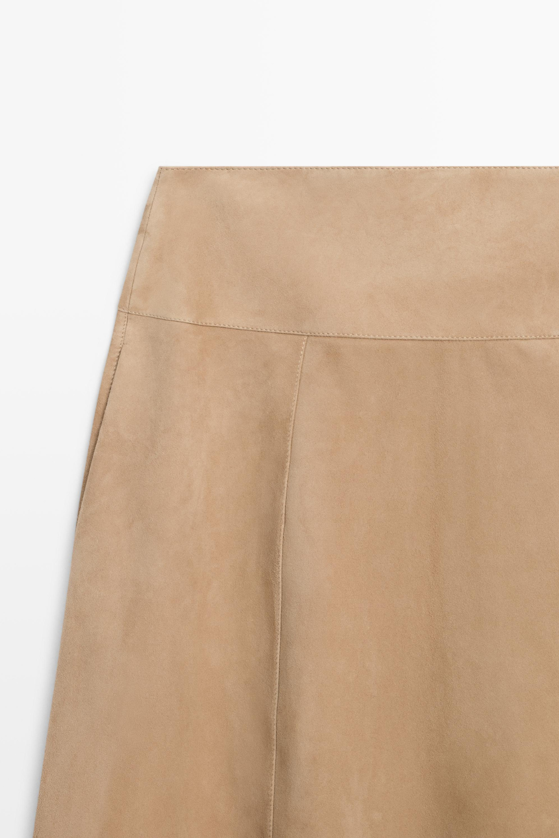 JUPE À CEINTURE EN CUIR FINITION DAIM