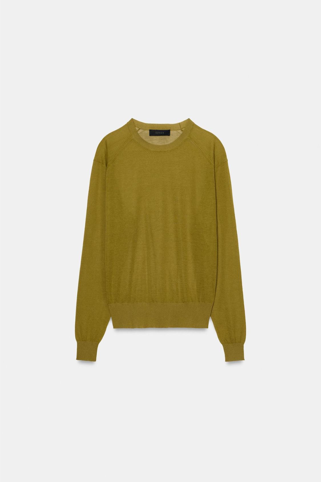 PULL EN MAILLE AVEC COUTURES AUX ÉPAULES