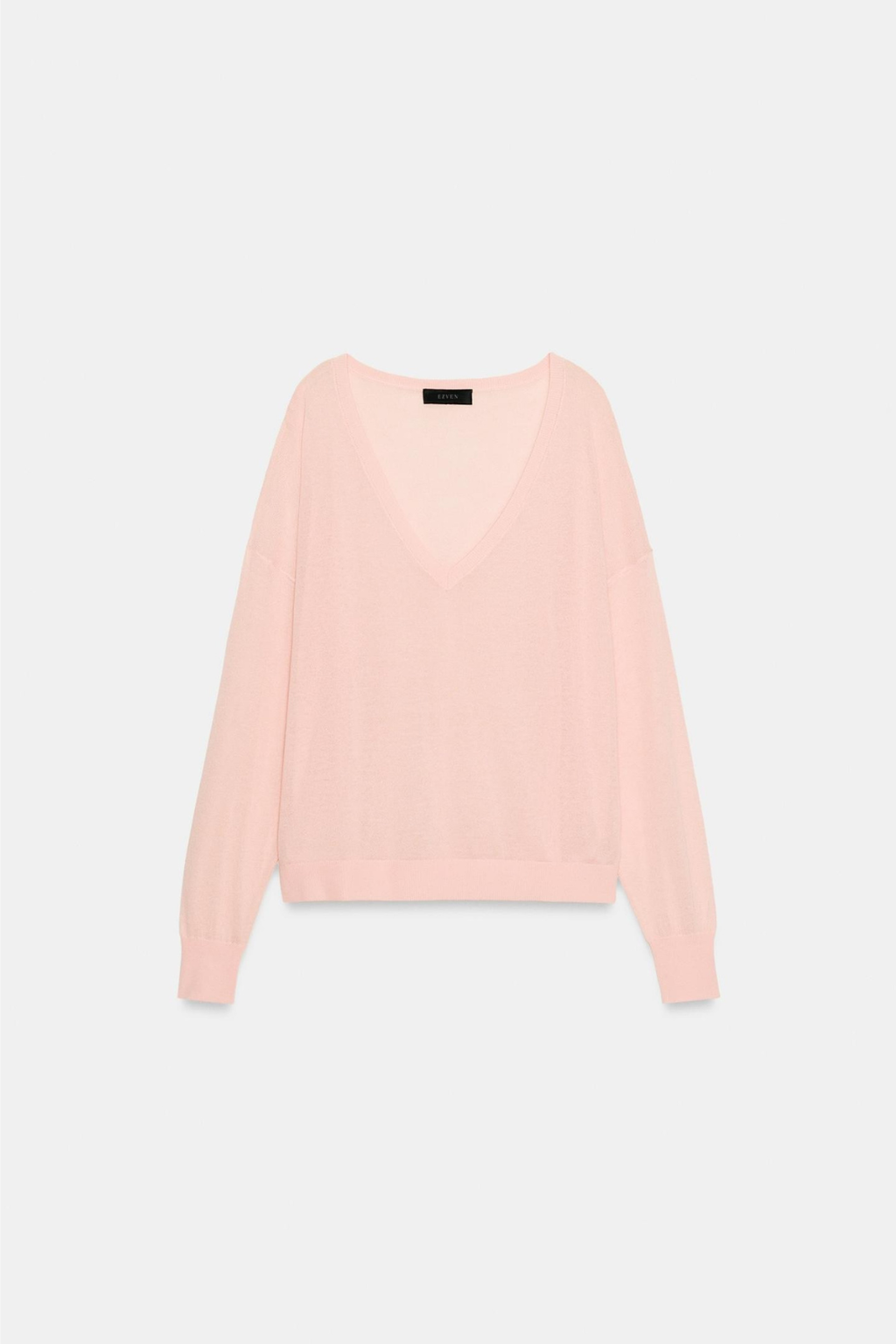 PULL EN MAILLE FINE COL EN V